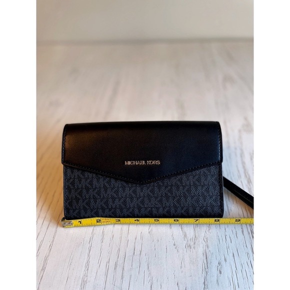 Michael Kors Wristlet Clutch Signature Logo Black Leather Gold Tone - Picture 4 of 9